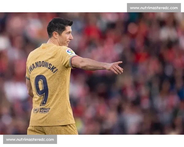 跟队：莱万重返合练 剑指埃尔切之战